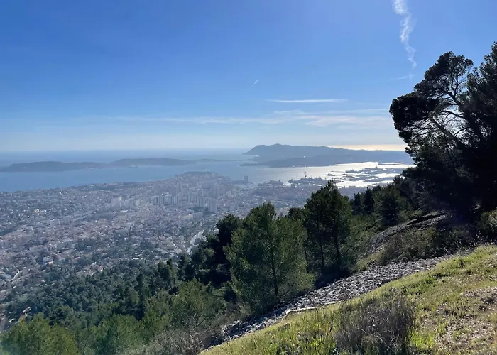 Toulon - Cap Brun - T3 Rez De Jardin