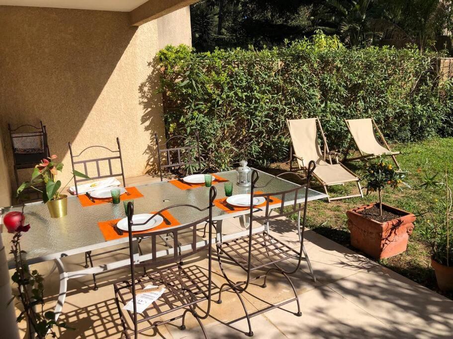 - Cap Brun - T3 Rez De Jardin *